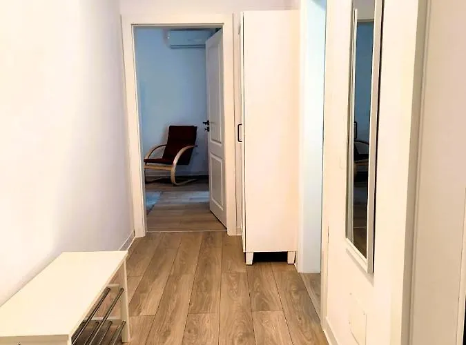 Apartamento At The Plaza 2 *
